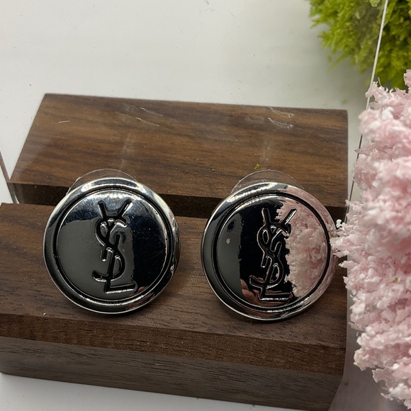Earrings with monogram YSL - Picture 1 of 4